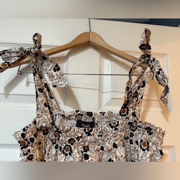 Aakaa Black Brown Cream Babydoll Floral Dress Midi - Picture 2 of 7